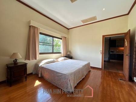 Luxurious 4 Bedroom Condo with Sea View in Pranburi