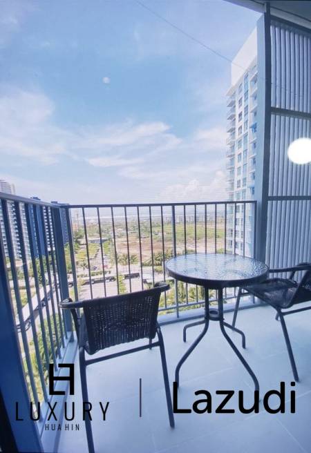 BLU Diamond  : Studio Condo With Pool View