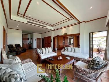Pranburi: Luxuriöse 4-Schlafzimmer-Eigentumswohnung mit Meerblick
