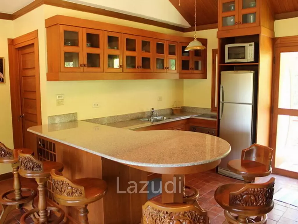 2 Bedroom Condominium in Golf Course for Sale