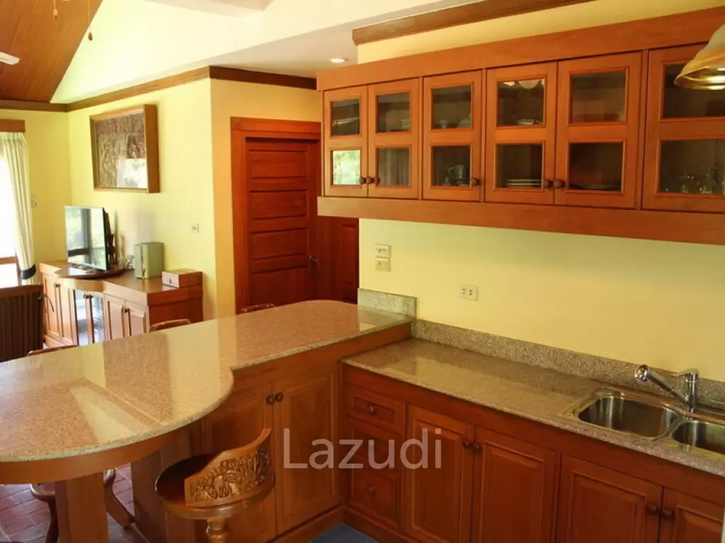 2 Bedroom Condominium in Golf Course for Sale