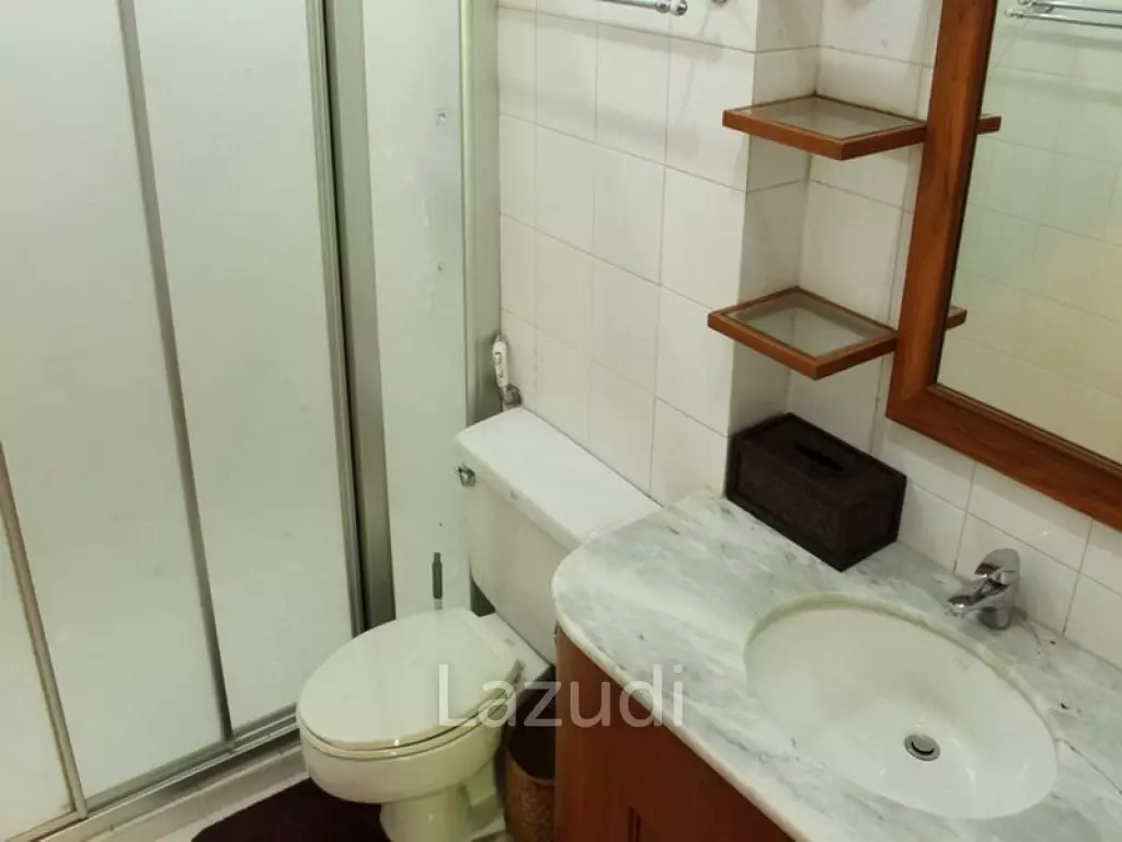 2 Bedroom Condominium in Golf Course for Sale