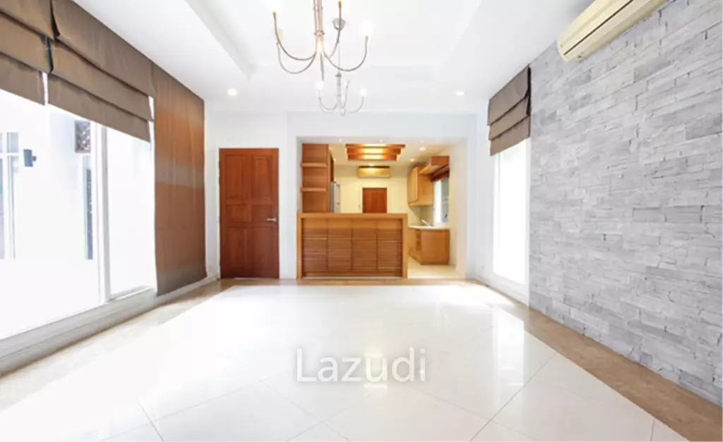 4 Bed 4 Bath 400 SQ.M at Baan Sukhumvit 36 Garden