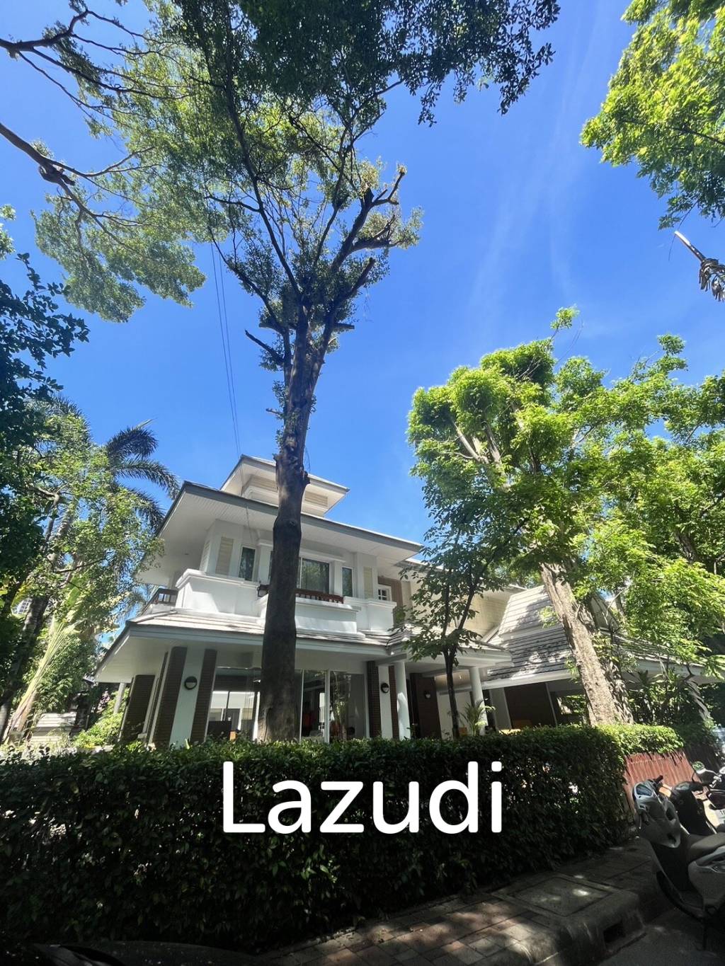 4 Bed 4 Bath 400 SQ.M at Baan Sukhumvit 36 Garden