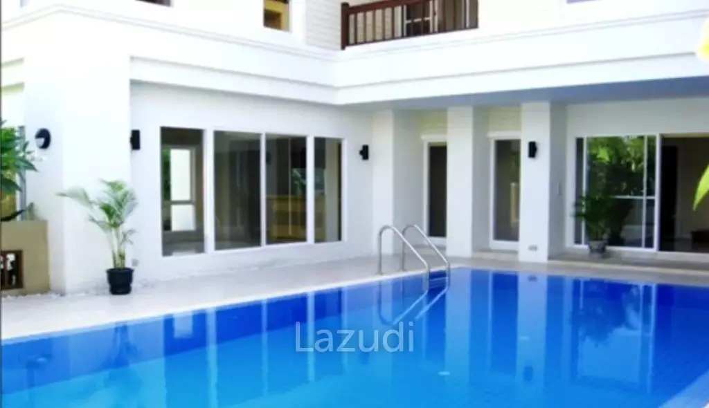 4 Bed 4 Bath 400 SQ.M at Baan Sukhumvit 36 Garden