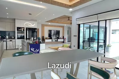 3 Bedrooms 4 Bathrooms 277 SQ.M. Baan Pattaya 5