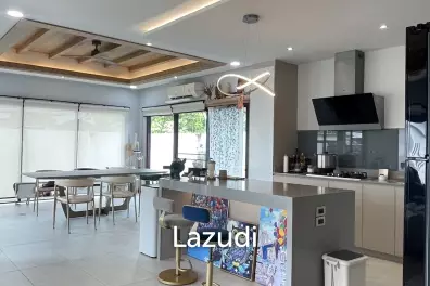 3 Bedrooms 4 Bathrooms 277 SQ.M. Baan Pattaya 5