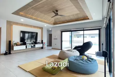 3 Bedrooms 4 Bathrooms 277 SQ.M. Baan Pattaya 5