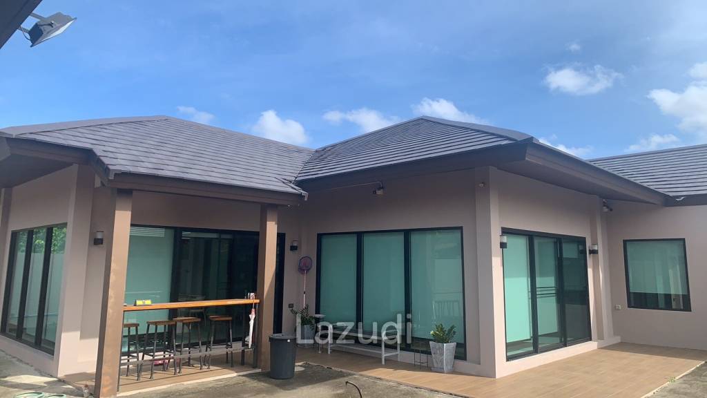 3 Bedrooms 4 Bathrooms 277 SQ.M. Baan Pattaya 5