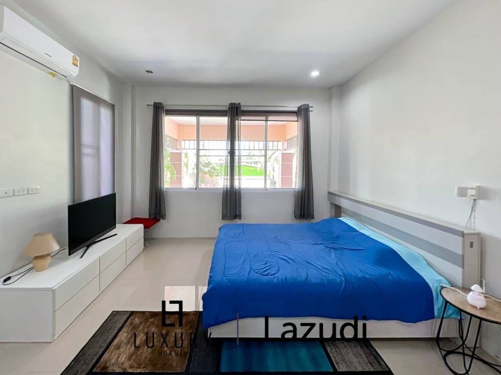 Arlex Mountain Cha Am : 3 Bed 3 Bath Villa