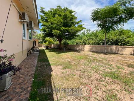 Arlex Mountain Cha Am : 3 Bed 3 Bath Villa