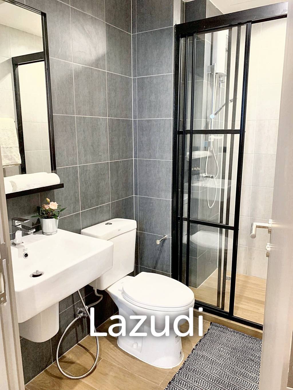 1 Bed 1 Bath 26 SQ.M The BASE Garden Rama 9