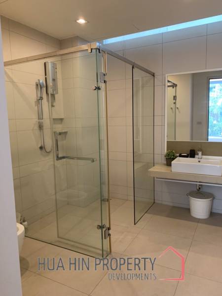 Ocas Condo : Luxury 2 Bedroom Condo on the Beach