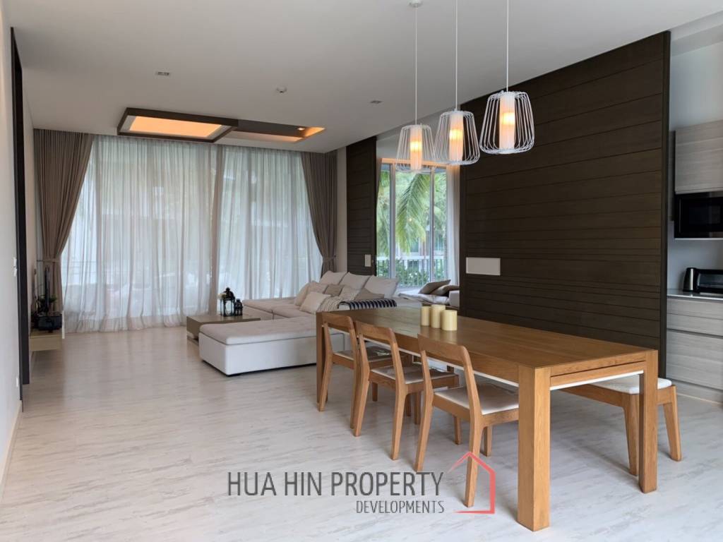 Ocas Condo : Luxury 2 Bedroom Condo on the Beach