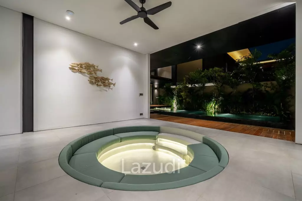 4 Bedroom Luxury Villa in the Heart of Seminyak