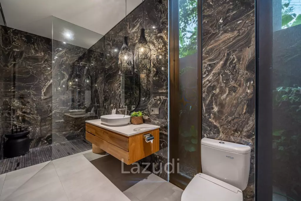 4 Bedroom Luxury Villa in the Heart of Seminyak