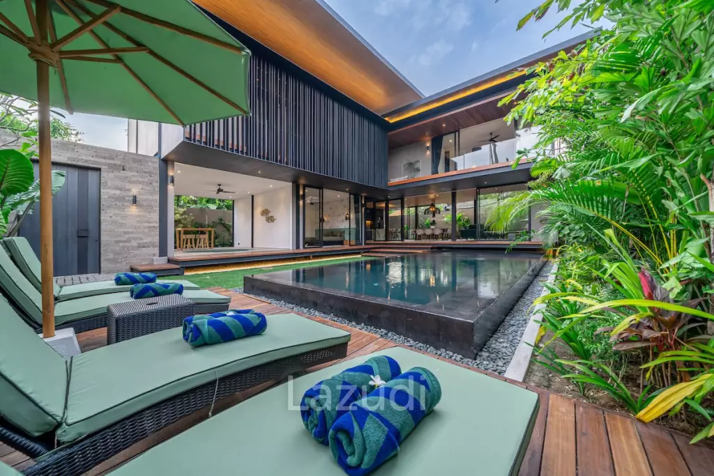 4 Bedroom Luxury Villa in the Heart of Seminyak