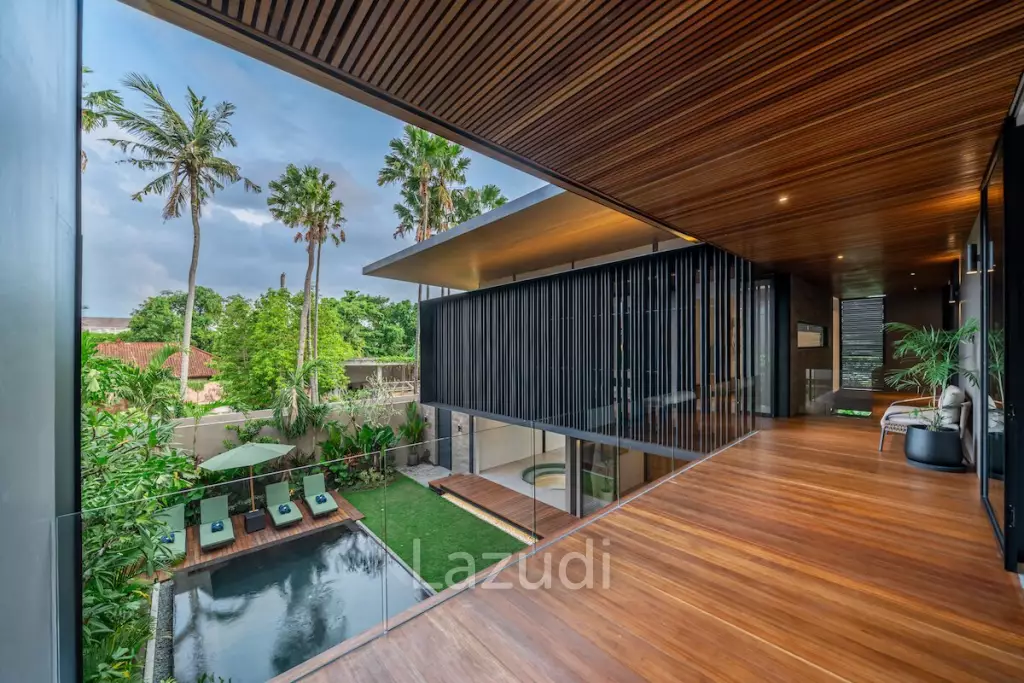 4 Bedroom Luxury Villa in the Heart of Seminyak