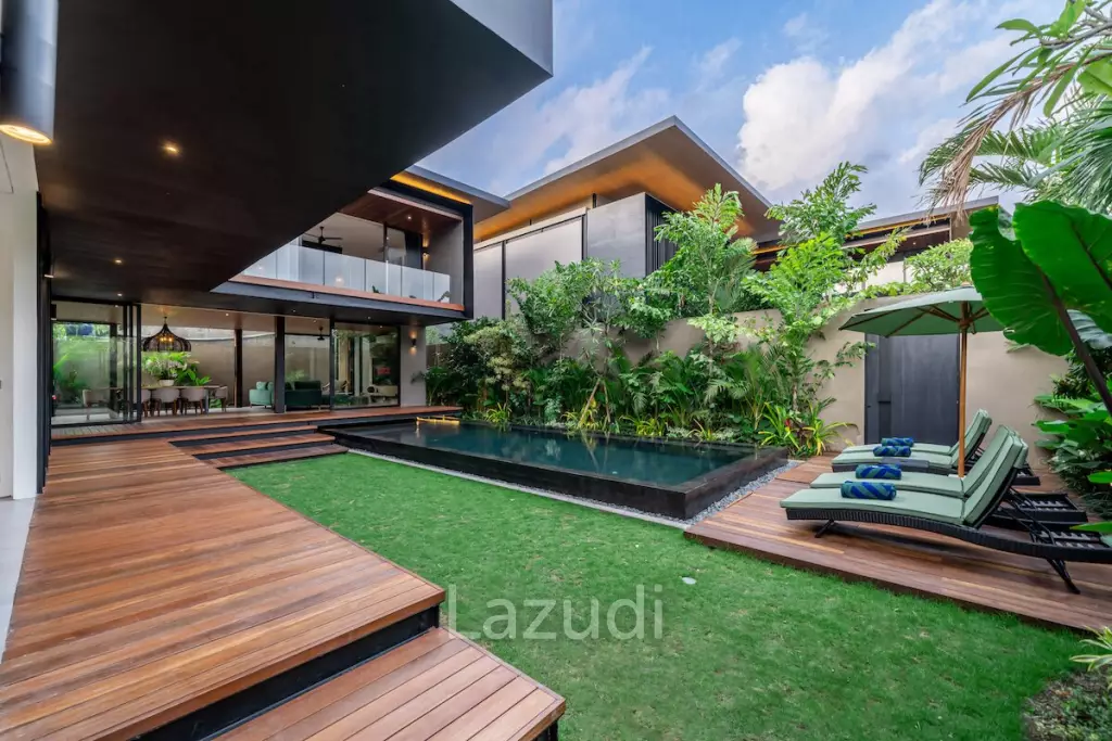 4 Bedroom Luxury Villa in the Heart of Seminyak