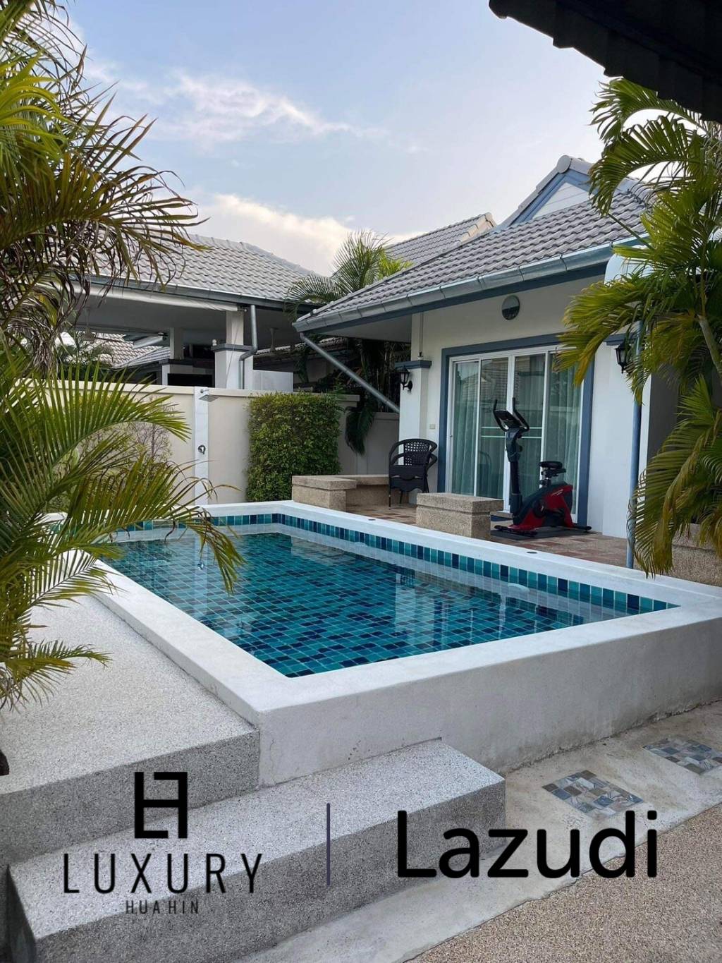 EMERALD RESORT : 2 Bed Modern Pool Villa