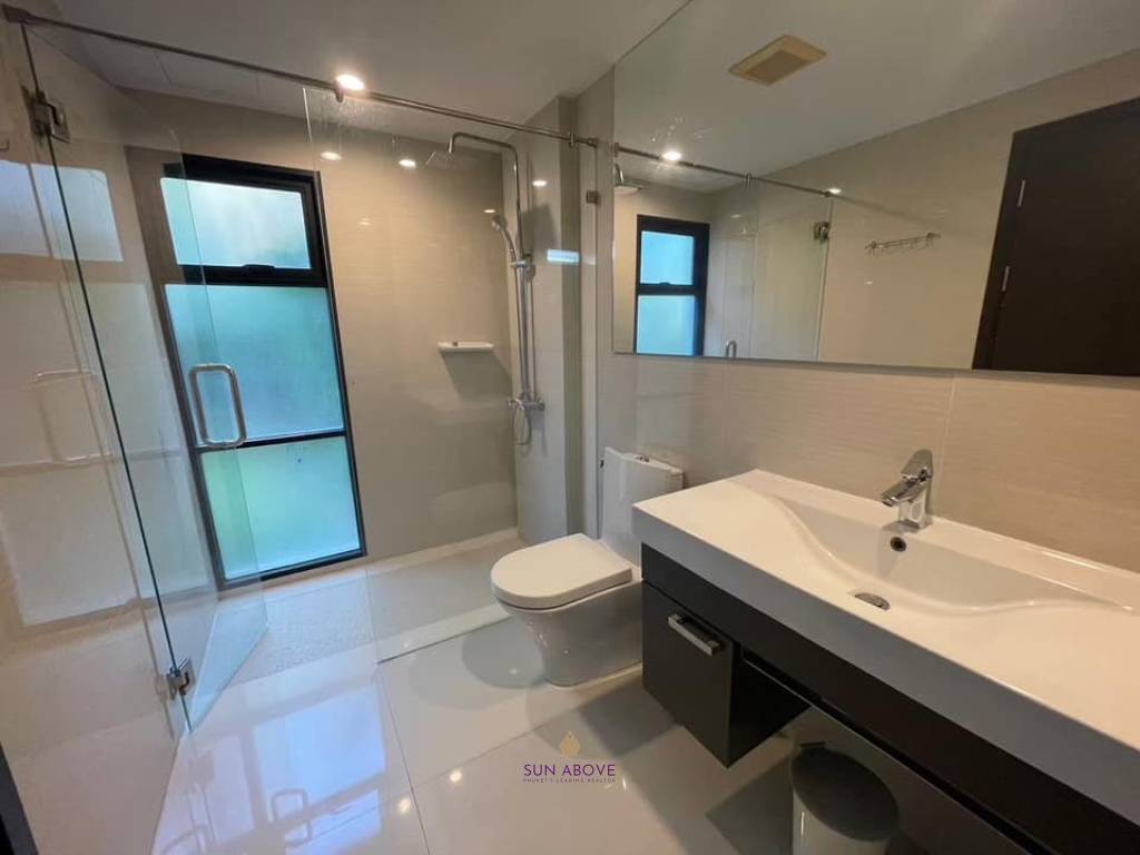 1-bedroom condo for rent within walking distance of Rawai Beach