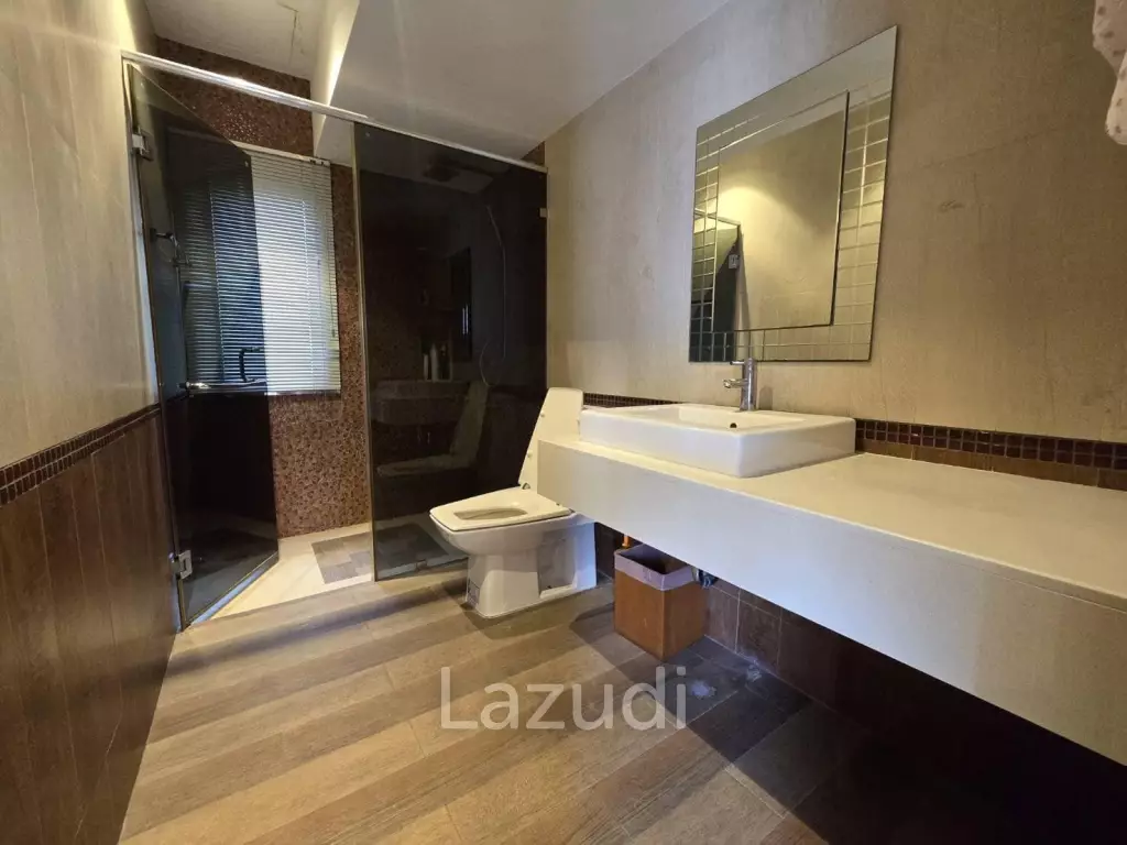 5 Bed 6 Bath Detached House  Noble Tara Pattanakarn