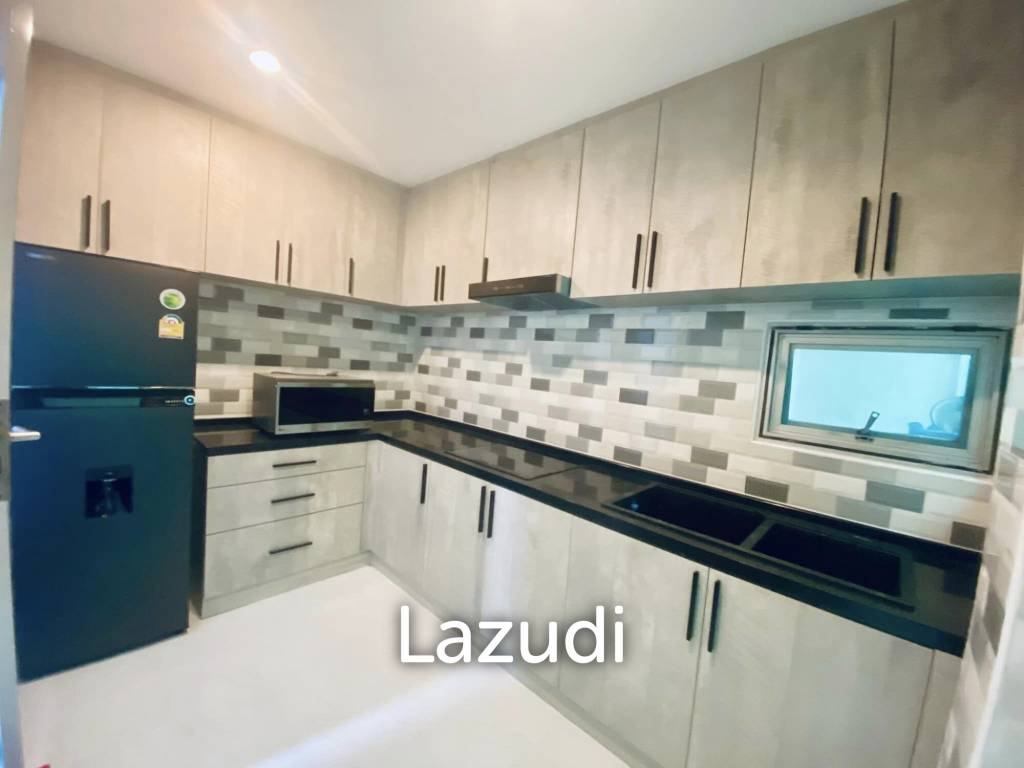 5 Bed 6 Bath Detached House  Noble Tara Pattanakarn