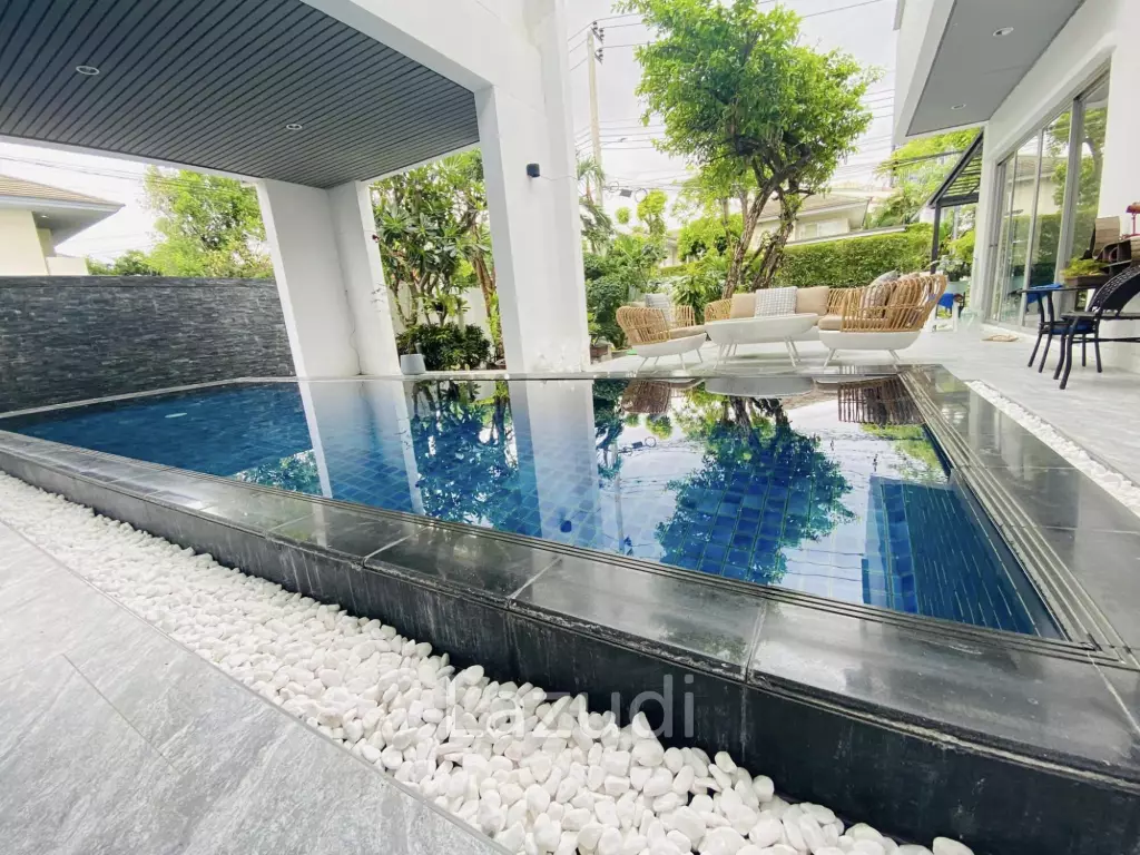 5 Bed 6 Bath Detached House  Noble Tara Pattanakarn