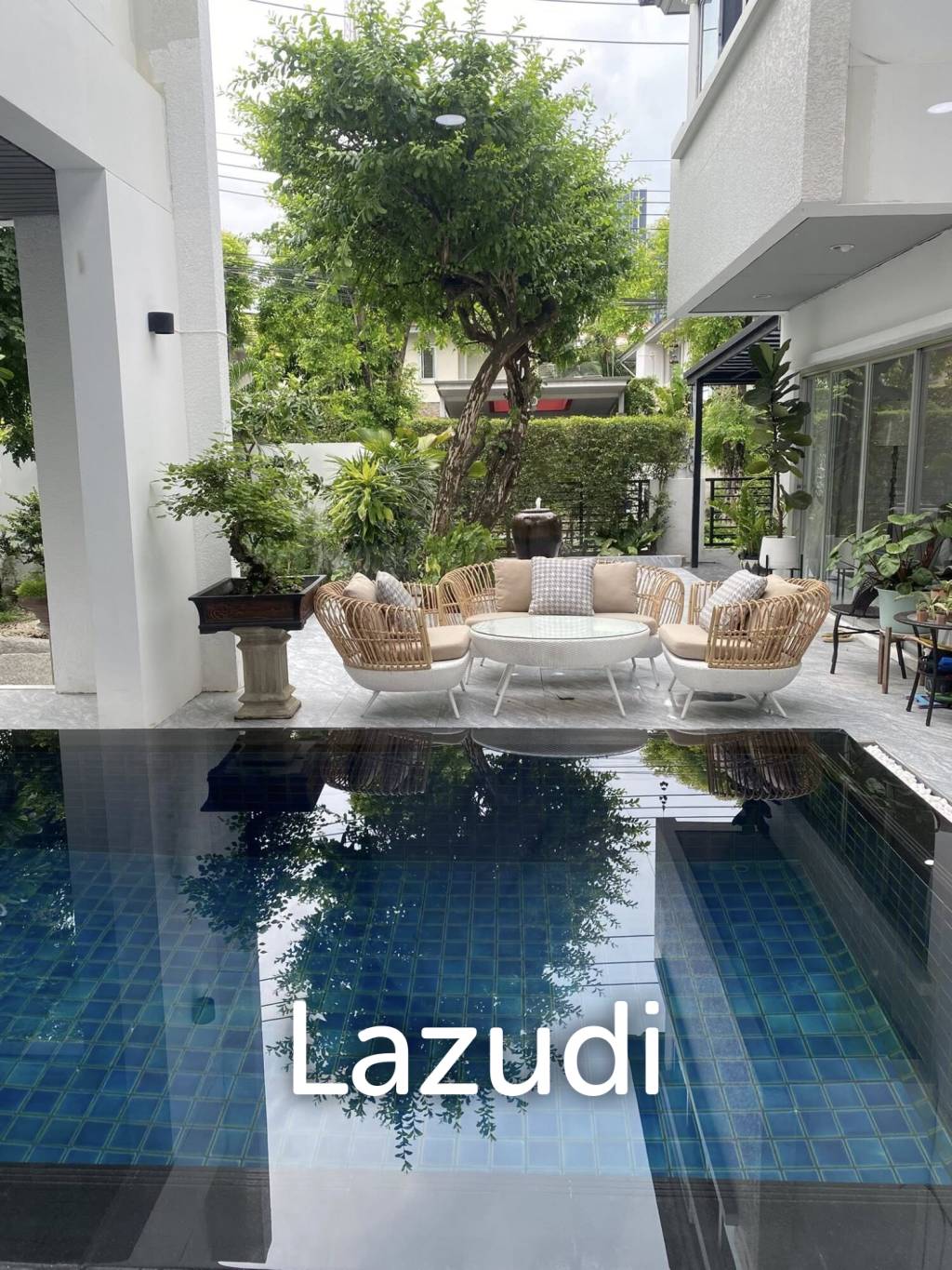 5 Bed 6 Bath Detached House  Noble Tara Pattanakarn