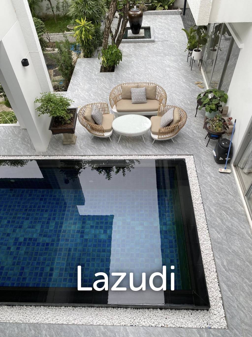 5 Bed 6 Bath Detached House  Noble Tara Pattanakarn