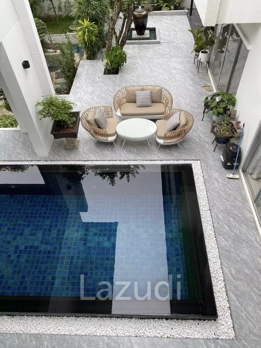 5 Bed 6 Bath Detached House  Noble Tara Pattanakarn