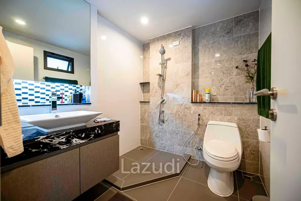 4 Bed 4 Bath 257 SQ.M Burasiri Pattanakarn