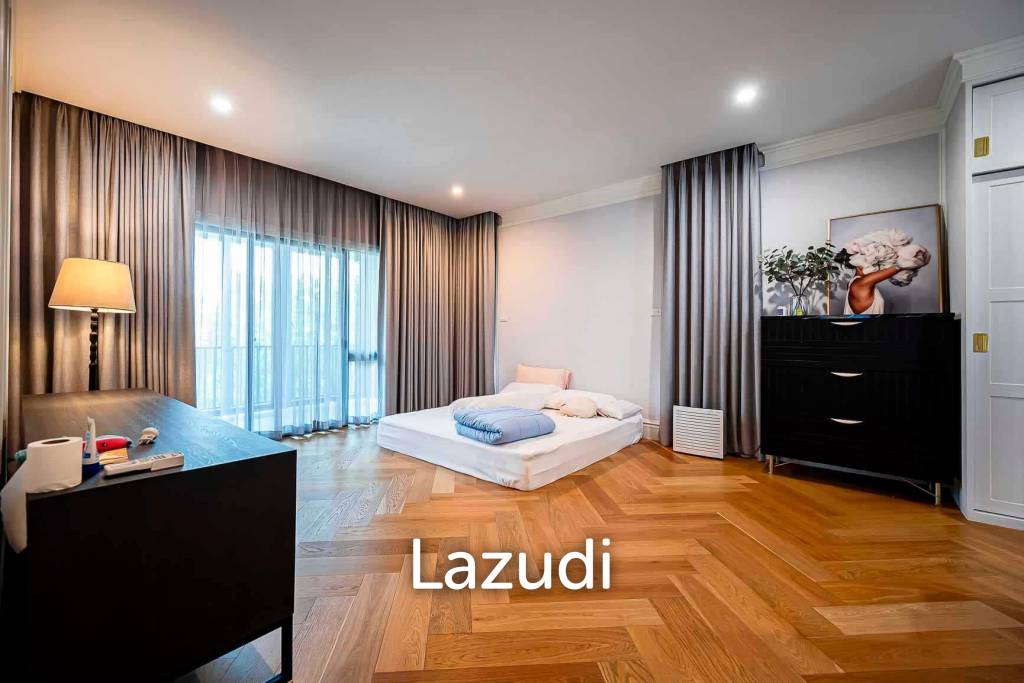 4 Bed 4 Bath 257 SQ.M Burasiri Pattanakarn
