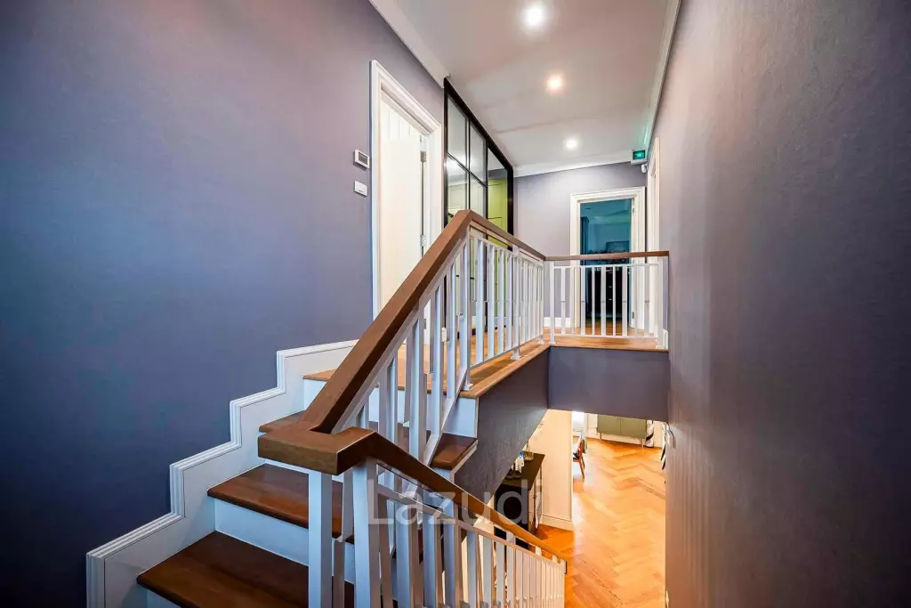 4 Bed 4 Bath 257 SQ.M Burasiri Pattanakarn