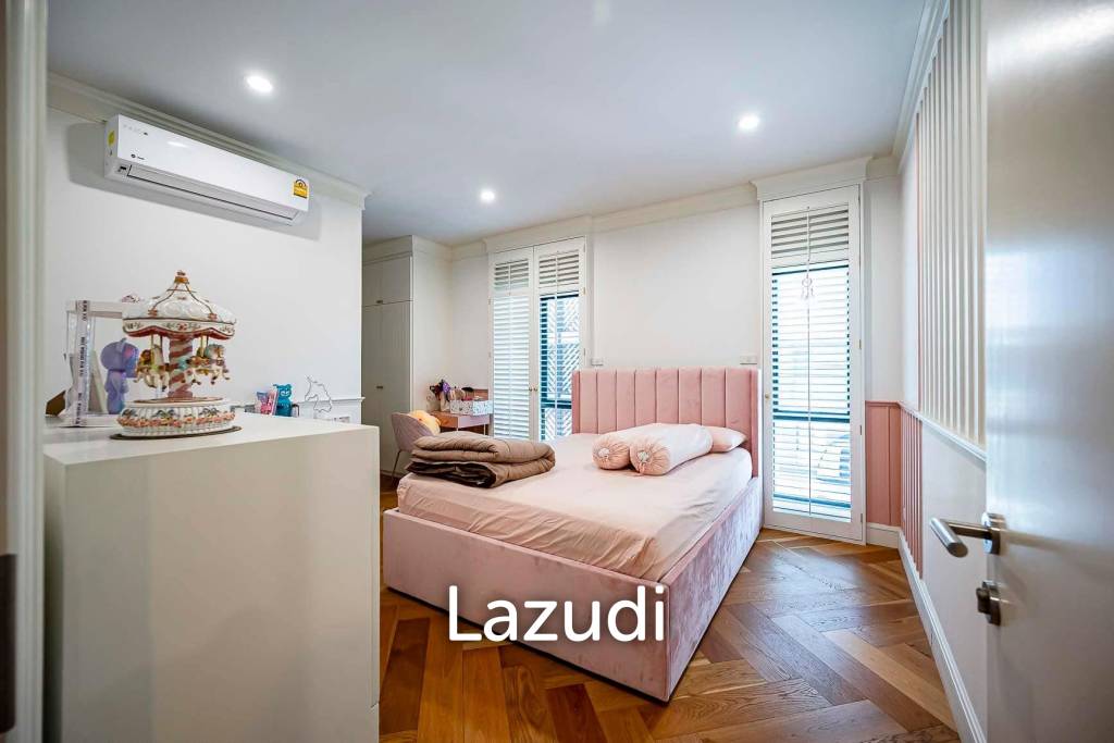 4 Bed 4 Bath 257 SQ.M Burasiri Pattanakarn