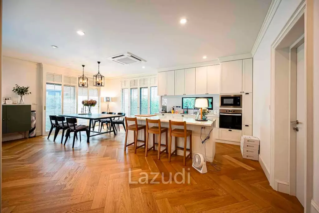 4 Bed 4 Bath 257 SQ.M Burasiri Pattanakarn