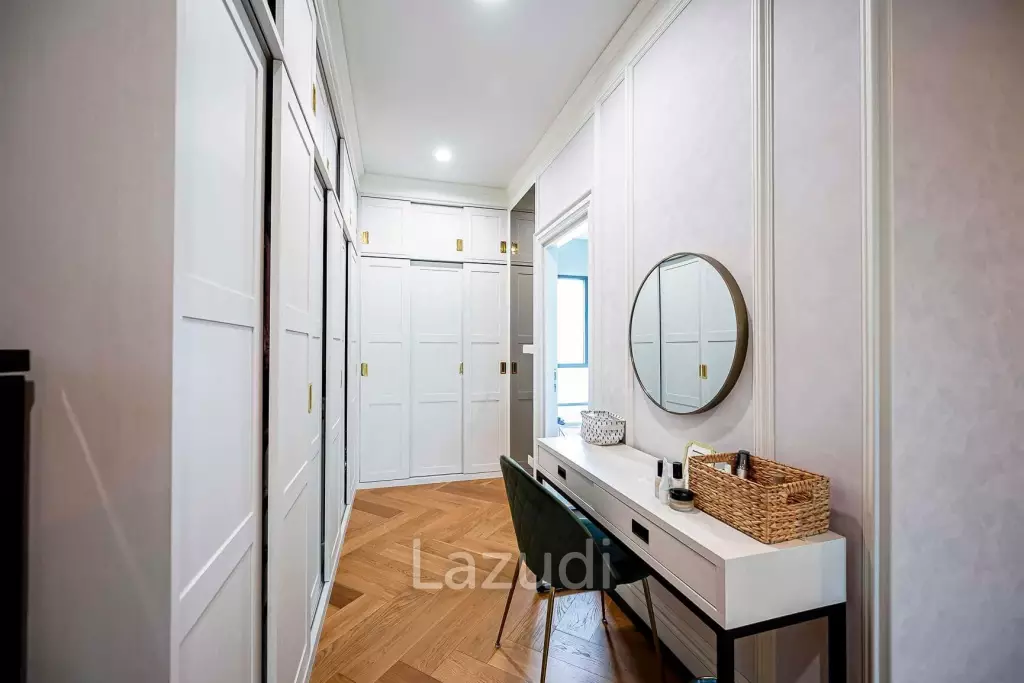 4 Bed 4 Bath 257 SQ.M Burasiri Pattanakarn