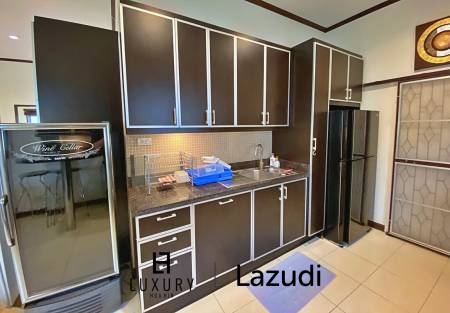 City Center 3 Bed Pool Villa For Rent in Soi 94