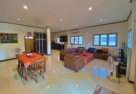 City Center 3 Bed Pool Villa For Rent in Soi 94