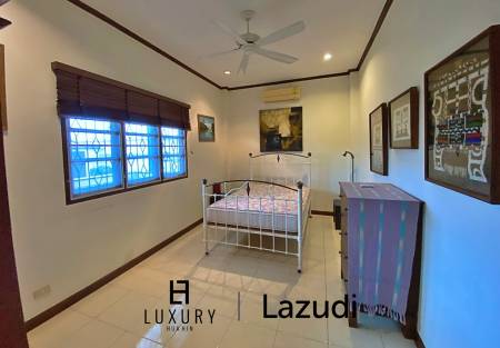 City Center 3 Bed Pool Villa For Rent in Soi 94