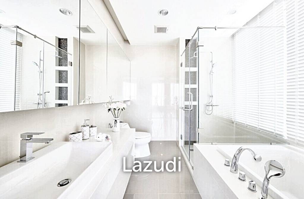 3 Bed 160 SQ.M Menam Residences Condominium