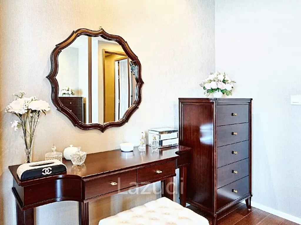 3 Bed 160 SQ.M Menam Residences Condominium