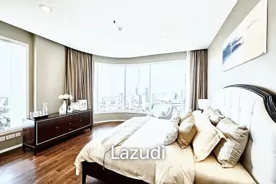 3 Bed 160 SQ.M Menam Residences Condominium