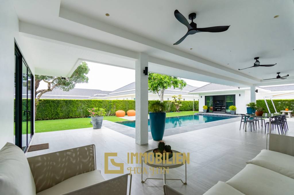 THE CLOUDS 1 : Luxurious Premium 4 Bed Villa for Sale