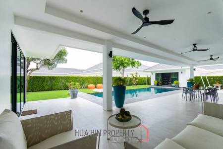 THE CLOUDS 1 : Luxurious Premium 4 Bed Villa for Sale