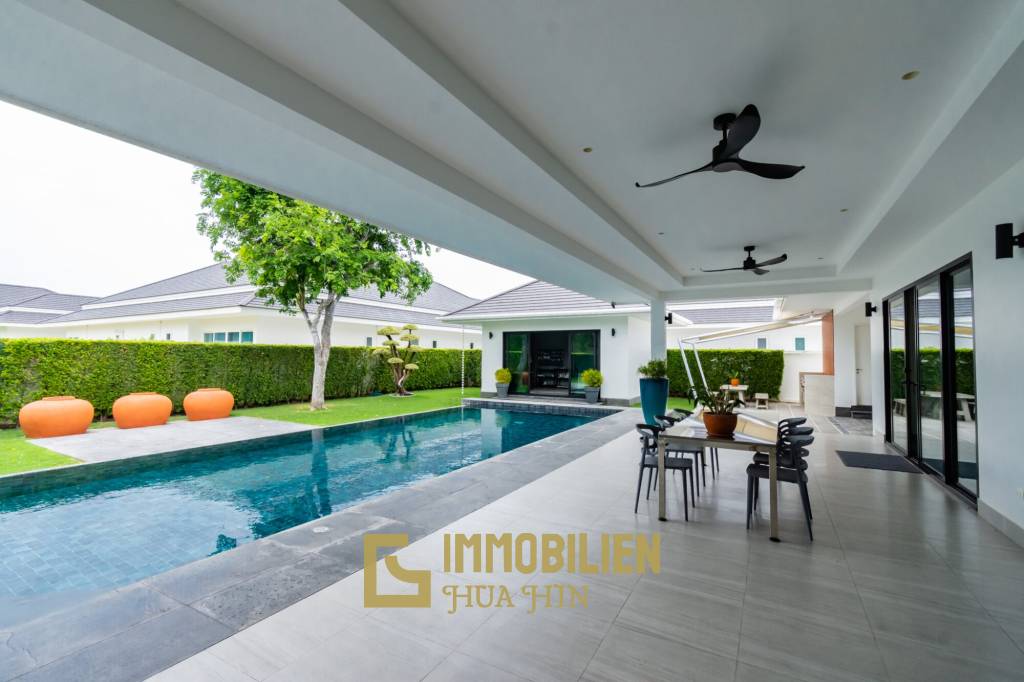 THE CLOUDS 1 : Luxurious Premium 4 Bed Villa for Sale