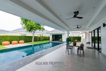 THE CLOUDS 1 : Luxurious Premium 4 Bed Villa for Sale