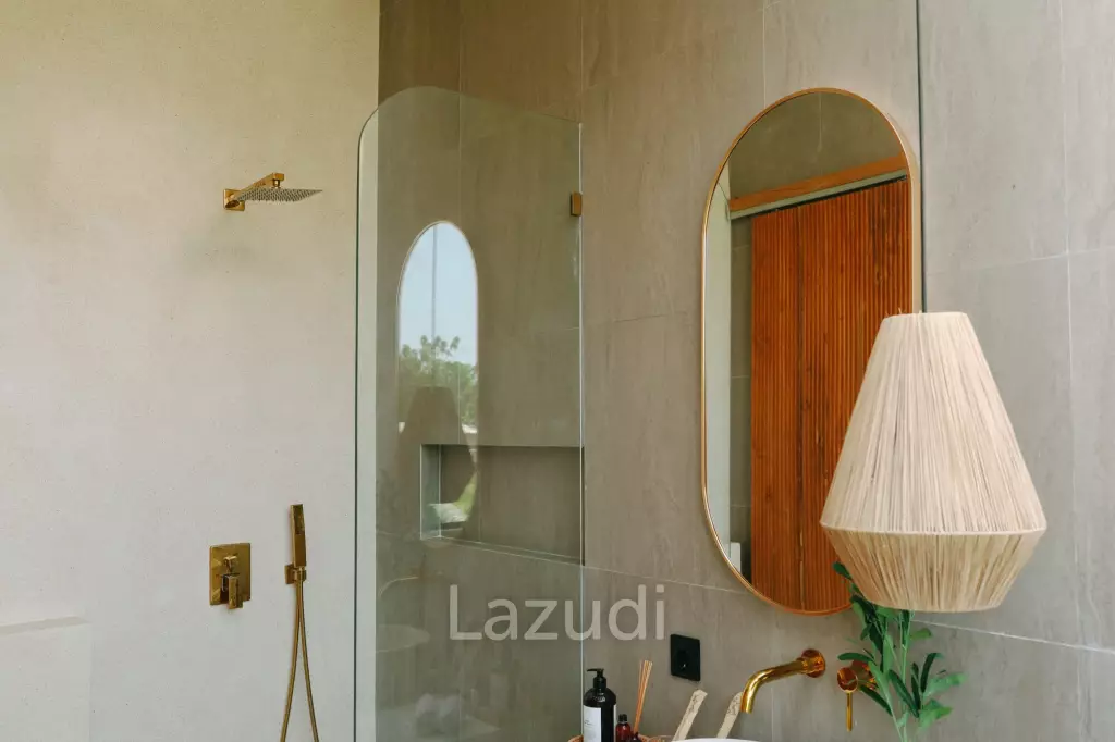 CONTEMPORARY VILLA WITH RICE FIELD VIEWS IN PERERENAN