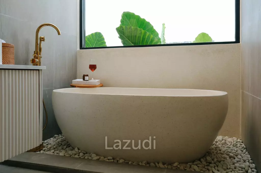 CONTEMPORARY VILLA WITH RICE FIELD VIEWS IN PERERENAN
