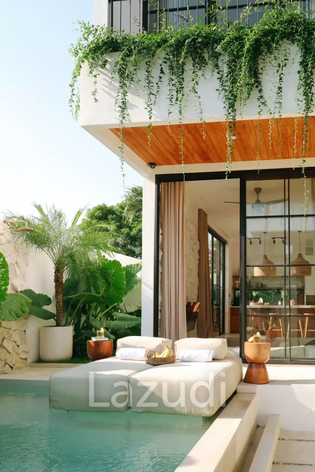 CONTEMPORARY VILLA WITH RICE FIELD VIEWS IN PERERENAN